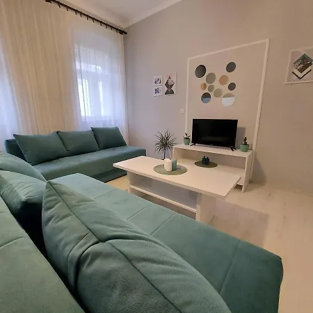 Apartment Cozy In